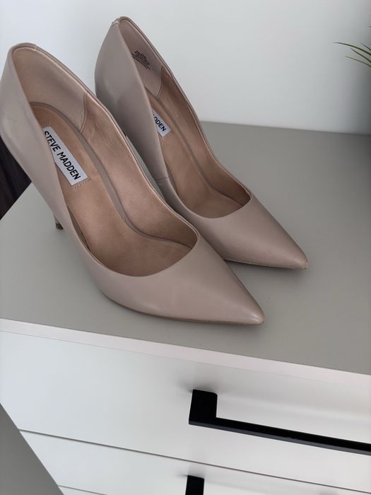Обувки токчета Steve Madden 40 нюд