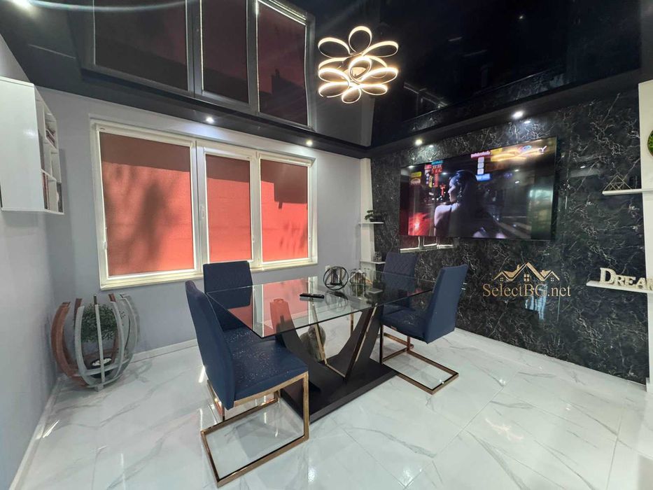 Продава се Многостаен апартамент в Велико Търново, Център - 160 кв.м за 1407 €/кв.м - Снимка #2