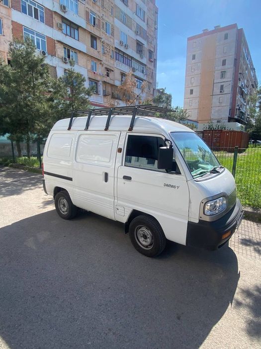 Damas Van 2025 + metan