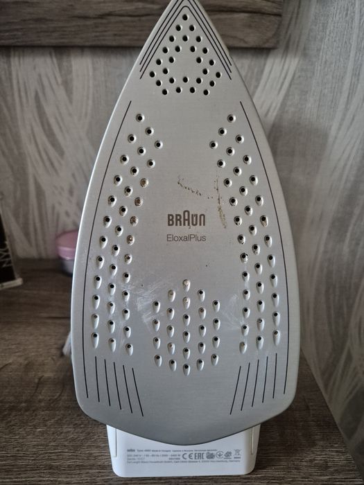 Продам утюг в отличном состоянии