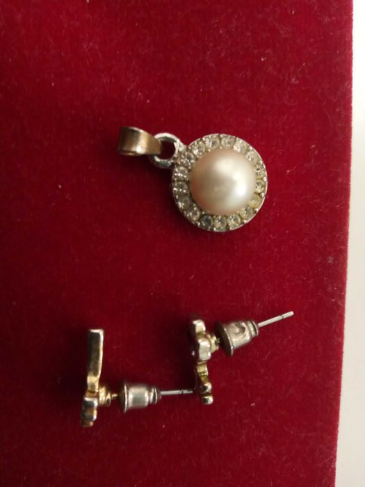 Шикарная съемная подвеска для цепочки и серьги за все 30 тыс