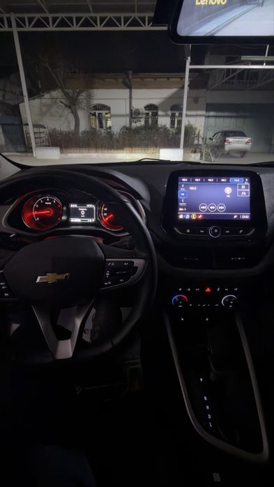 Продаю свою Машину марки Оникс