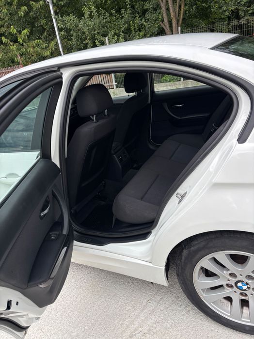 BMW 3 Series 2010 — imagine 2