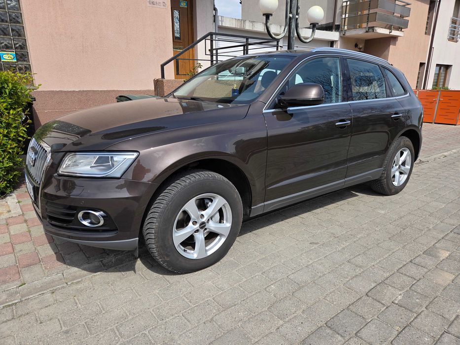 Vand Audi Q5 2.0, cutie automata, stare excelenta