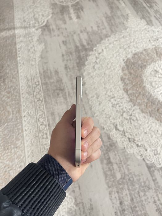 Продамм айфон 13