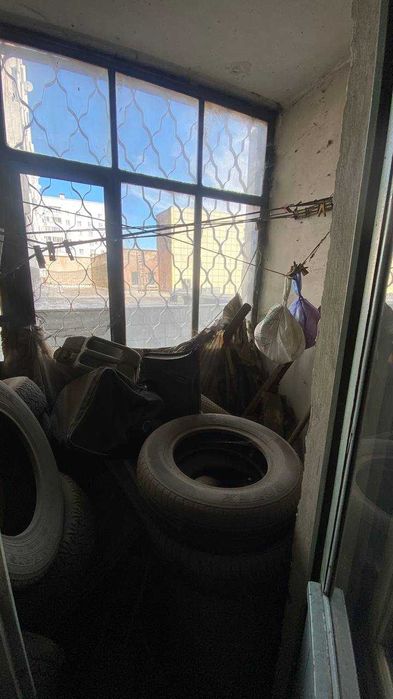 СРОЧНО продам 2 комн в районе тд Ажар