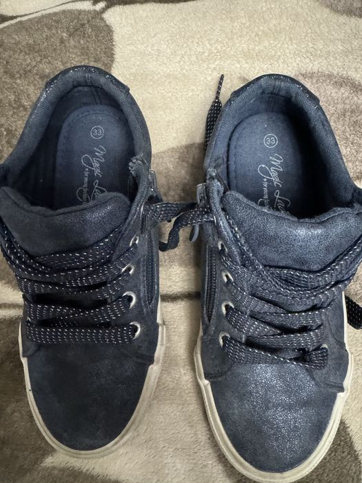 Кроссовки для девочки 32 размера