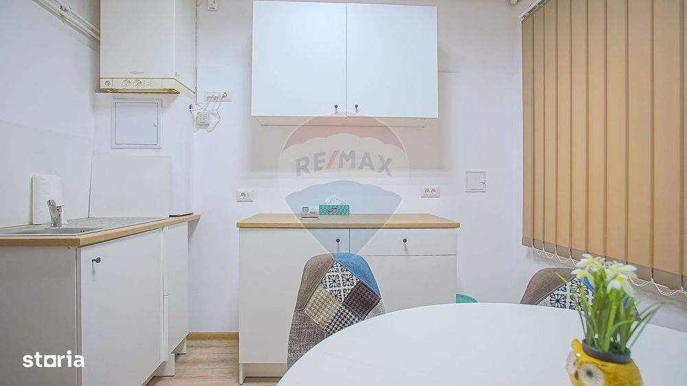 Apartament De Vanzare 2 Camere 65 Mp | La Casa Cu Pivnita Si Curte |