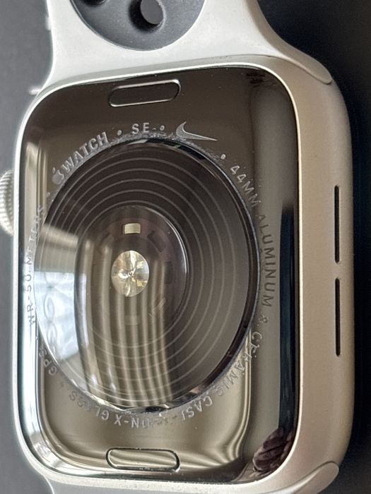 Apple Watch SE 44 Nike