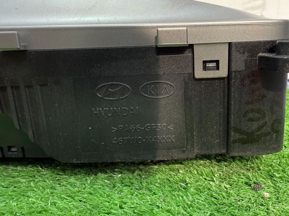 MODUL SCAUNE SI SCHIMB VITEZE FRANA DE MANA HYUNDAI KONA ELECTRIC 2022 2021-2023 COD OEM 467W0K4XXX 467W0K4900 467W0-K4900 93766K4500 93766-K4500 22597009NV 22597-009-NV