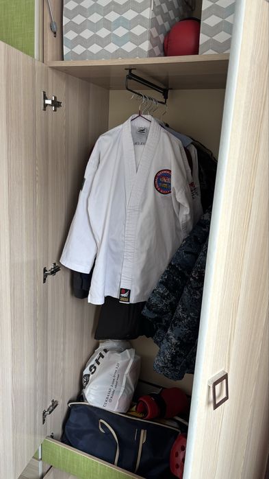 Продам шкаф для вещей