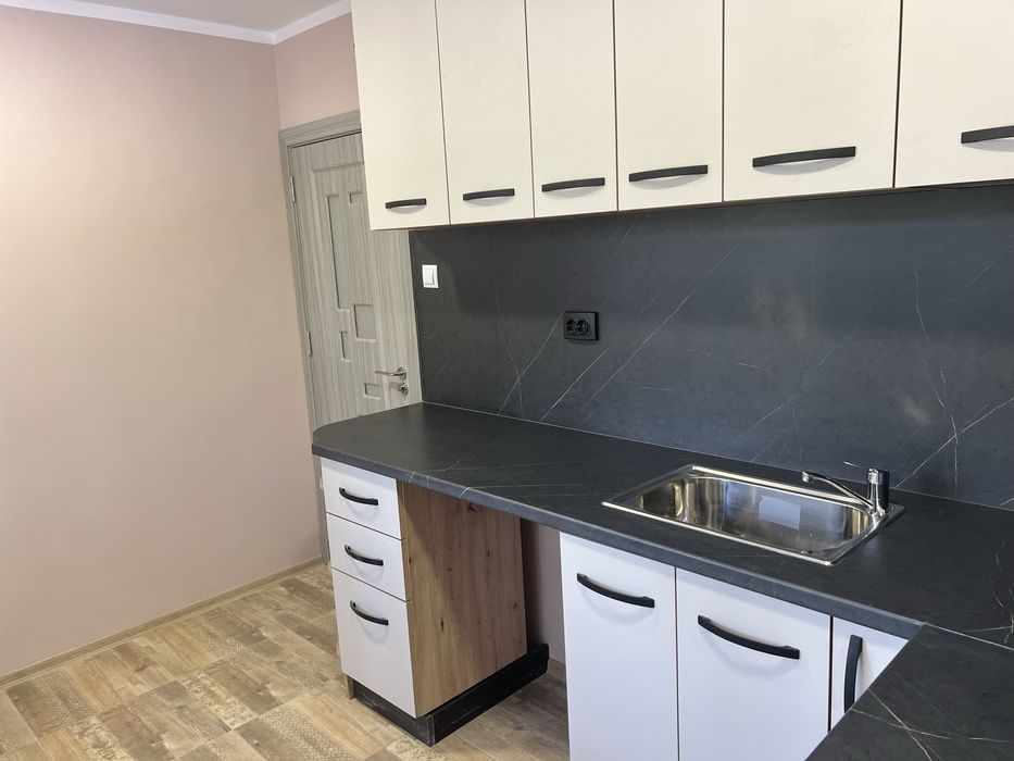 Продава се Двустаен апартамент в Русе, Хъшове - 62 кв.м за 1321 €/кв.м - Снимка #4