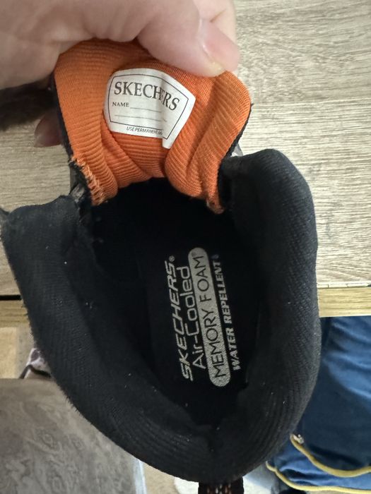 Детские ботинки