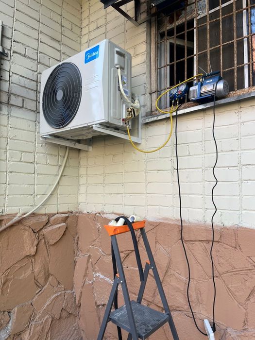 Установка кондиционеров!