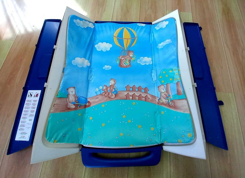 Дъска за повиване на бебе при пътуване