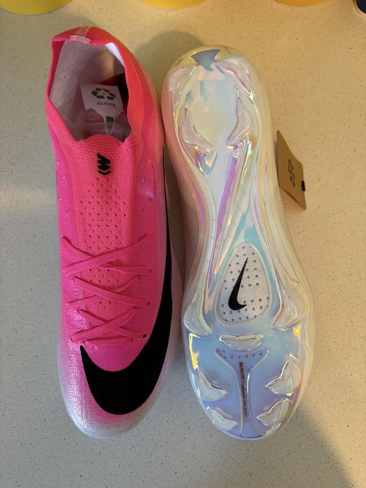 ghete de fotbal superfly si mercurial