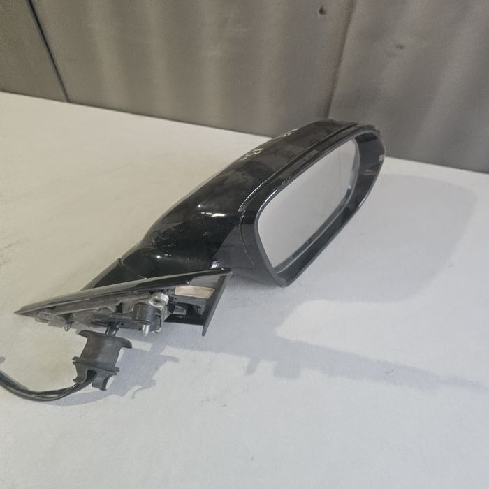 Дясно огледало а8 D4