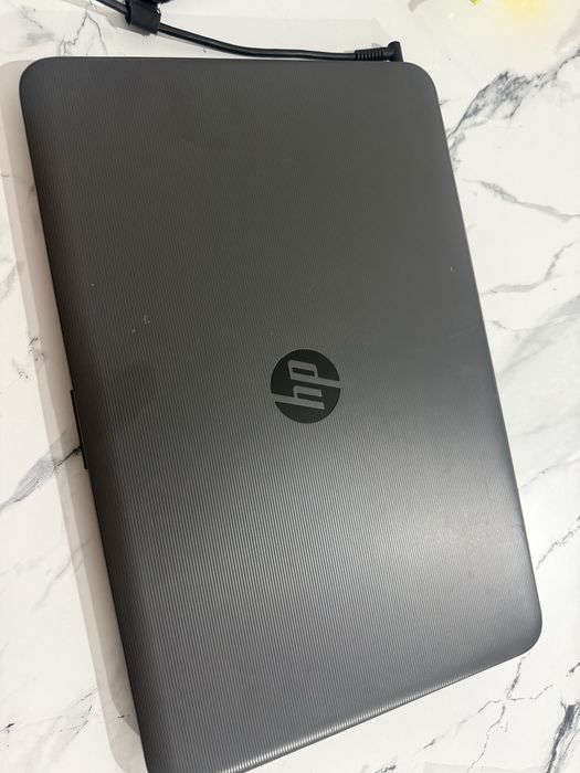 Продам ноутбук hp 250 g5 i3-5005u/8/128