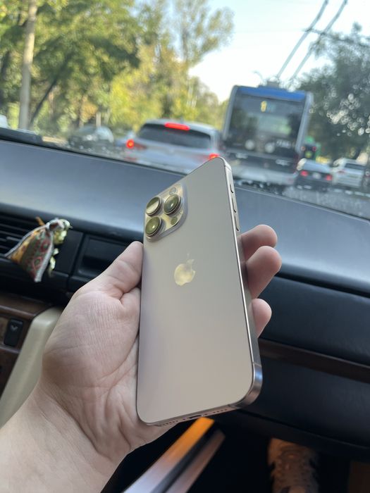 Продам iphone 16 pro max