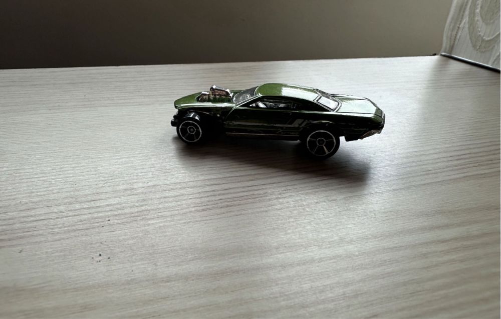 Machete auto 1/60 Johnny Lighting