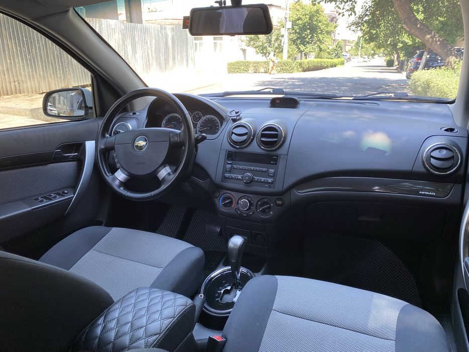 Chevrolet Nexia 3 sotiladi.
