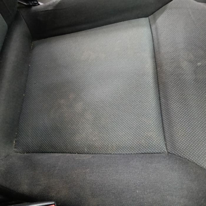Detailing auto,curățare tapițerii auto, pachet interior de la 200 lei