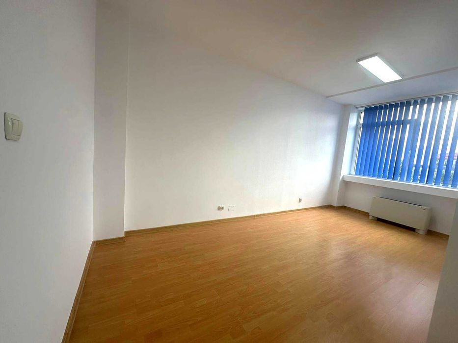 Spații de Birouri de Închiriat | 15–55 mp | Iuliu Maniu 246 – Militari | Lift | Parcare Inclusă