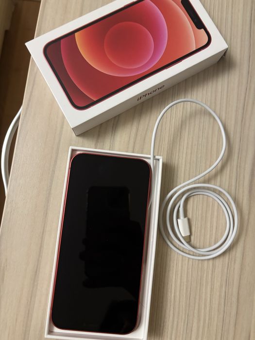 Продам iPhone12 в отличном сострянии