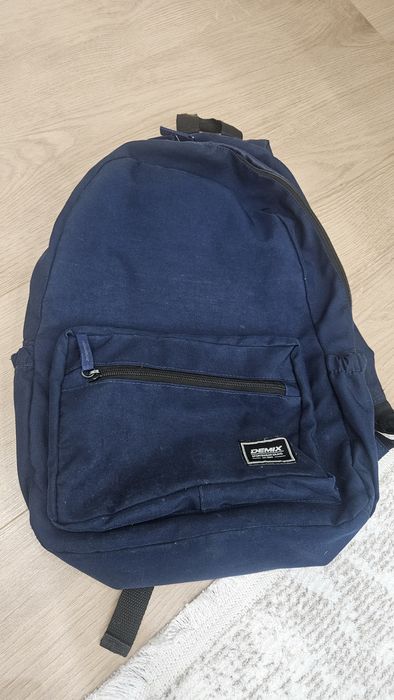 Куртка на 9-10 лет