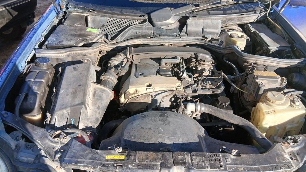 Продам  Мерседес Е230