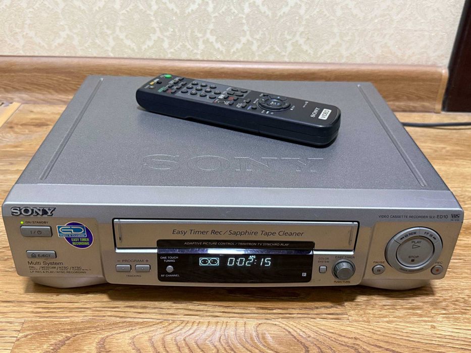 Видеомагнитофон Sony SLV-ED10. Made In Malaysia!