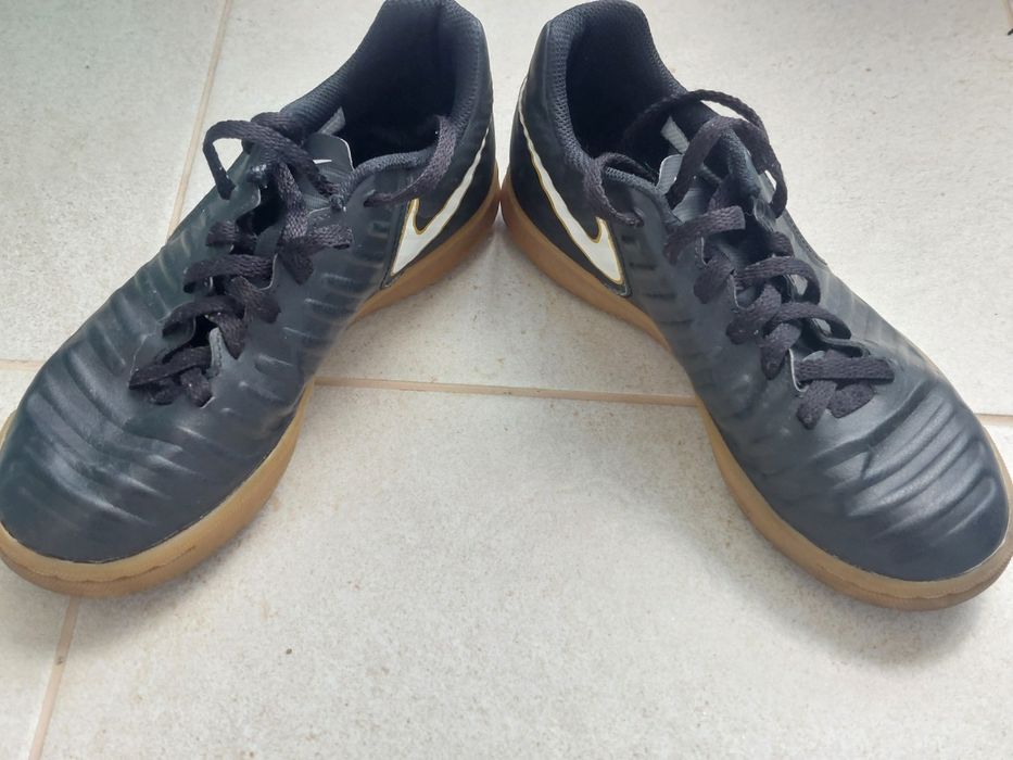 Детски маратонки футболни обувки Nike Tiempo X номер 34