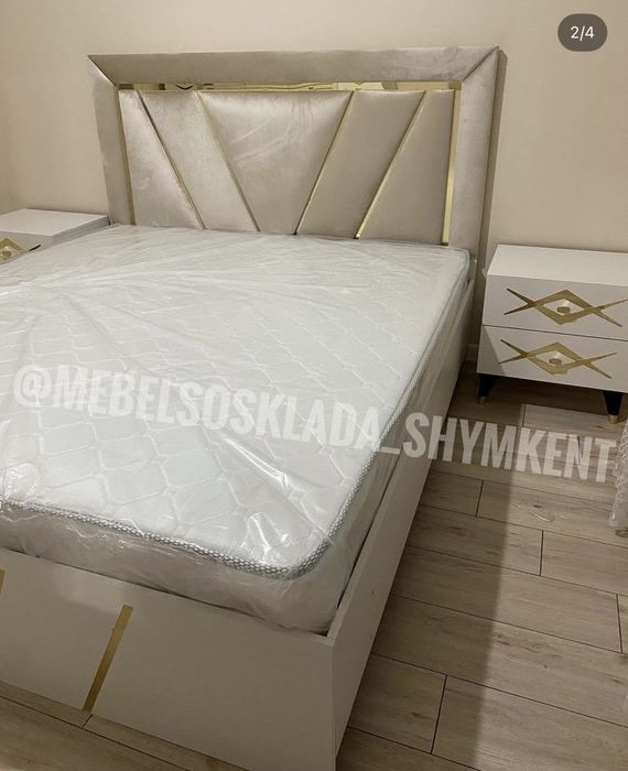 Продам комод и тумбочки