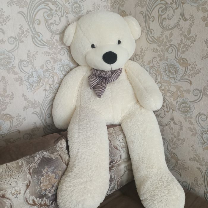 Белый плюшевые мишки