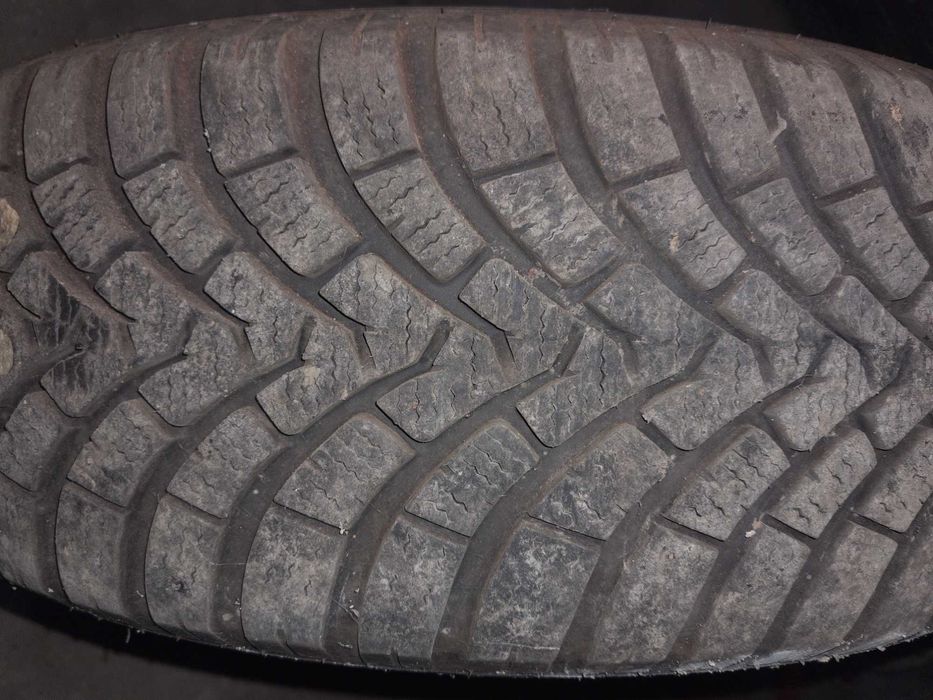 Anvelope iarna FALKEN Eurowinter HS01 SUV 215/65 R16