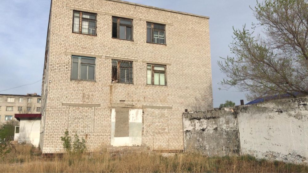 Здания на разбор