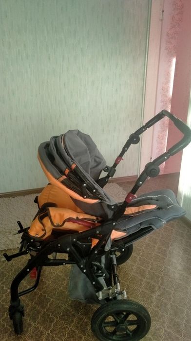 Инвалидная коляска для дома и улицы