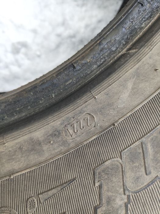 Резина 215/65/16