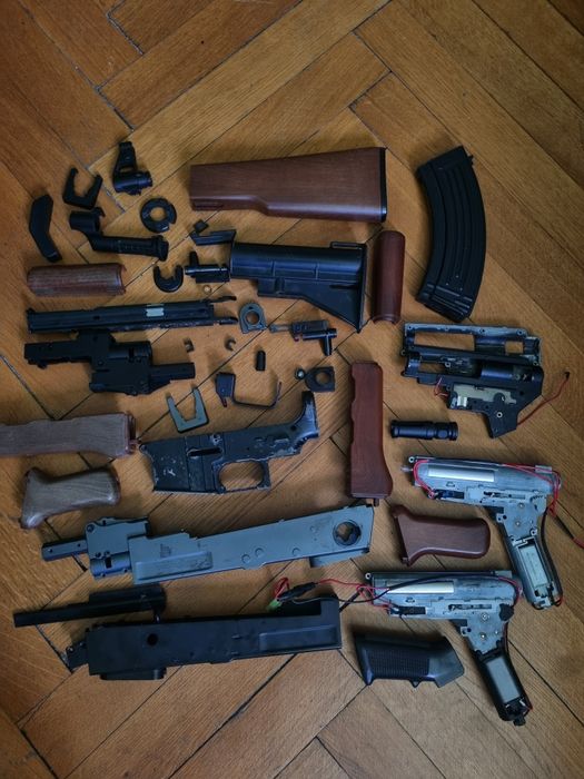 LOT PIESE AIRSOFT  ak și  m4