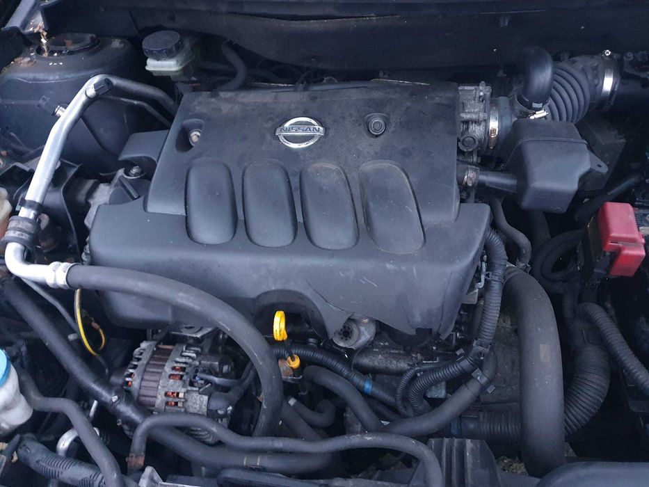 Dezmembrez Nissan Qashqai +2 2.0B 2011