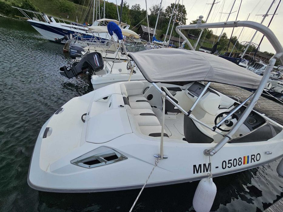 Sea-Doo Challenger 180 – 215 CP Rotax + peridoc