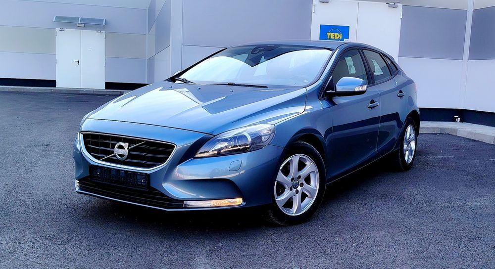 VOLVO V40 2013 — imagine 3