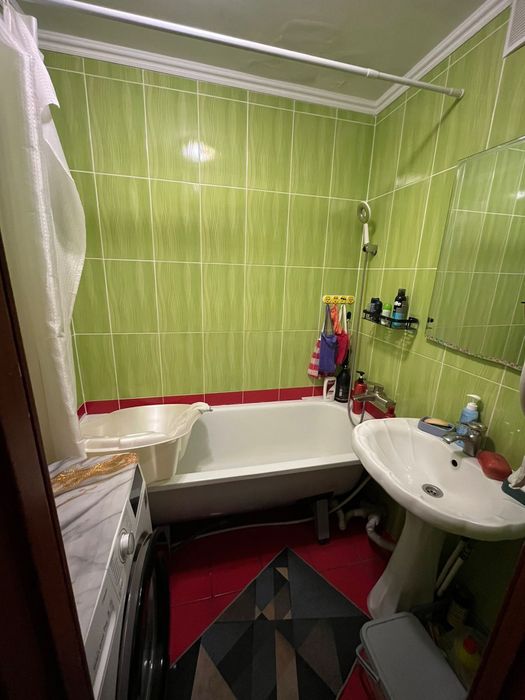 Продам 2 комн квартиру