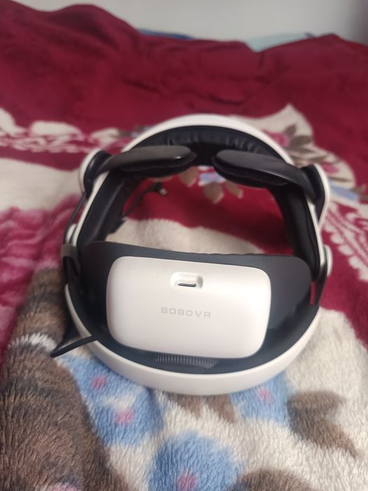 Meta Quest 3 512GB (Impecabil / Ca NOU) + Headstrap BOBOVR S3 Pro (Baterie & Ventilator)