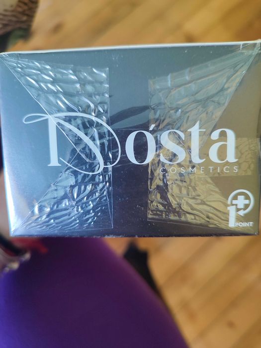 Шампоан Dosta оцветяващ шампоан  Доста черен