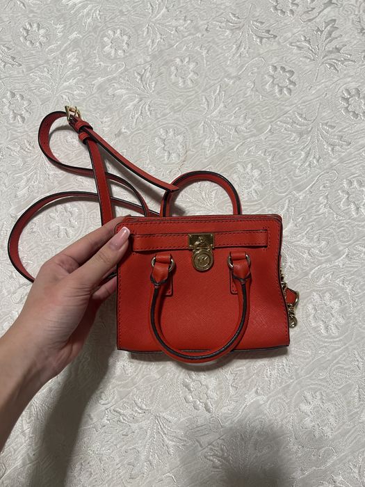 Продается сумка michael kors