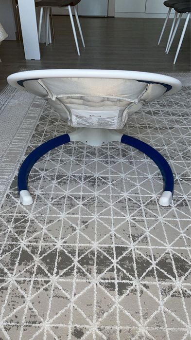 Детский шкзлонг- качеля