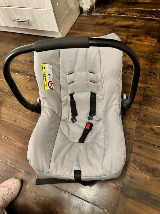 Детское кресло продается