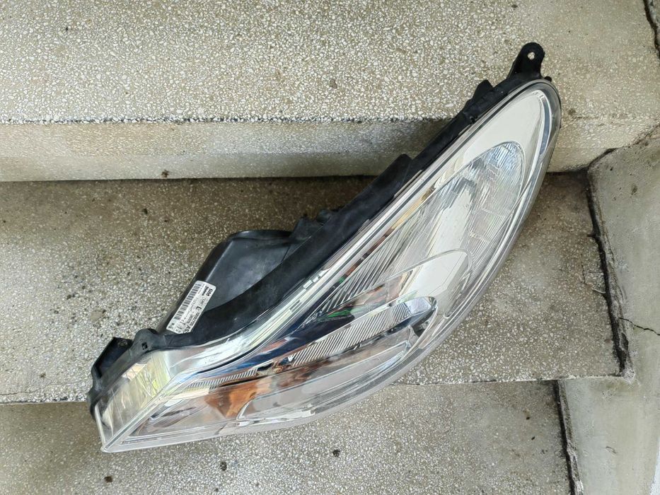 Фар Opel Corsa D ляв / Фар Опел Корса Д Оригинален