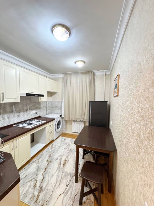 Чиланзар 1-кв, 1/1/4 Евроремонт, с мебелью и техникой